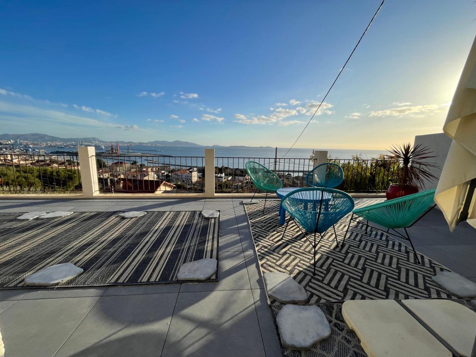 מרסיי Superbe Terrasse Avec Vue Panoramique Sur La Mer מראה חיצוני תמונה
