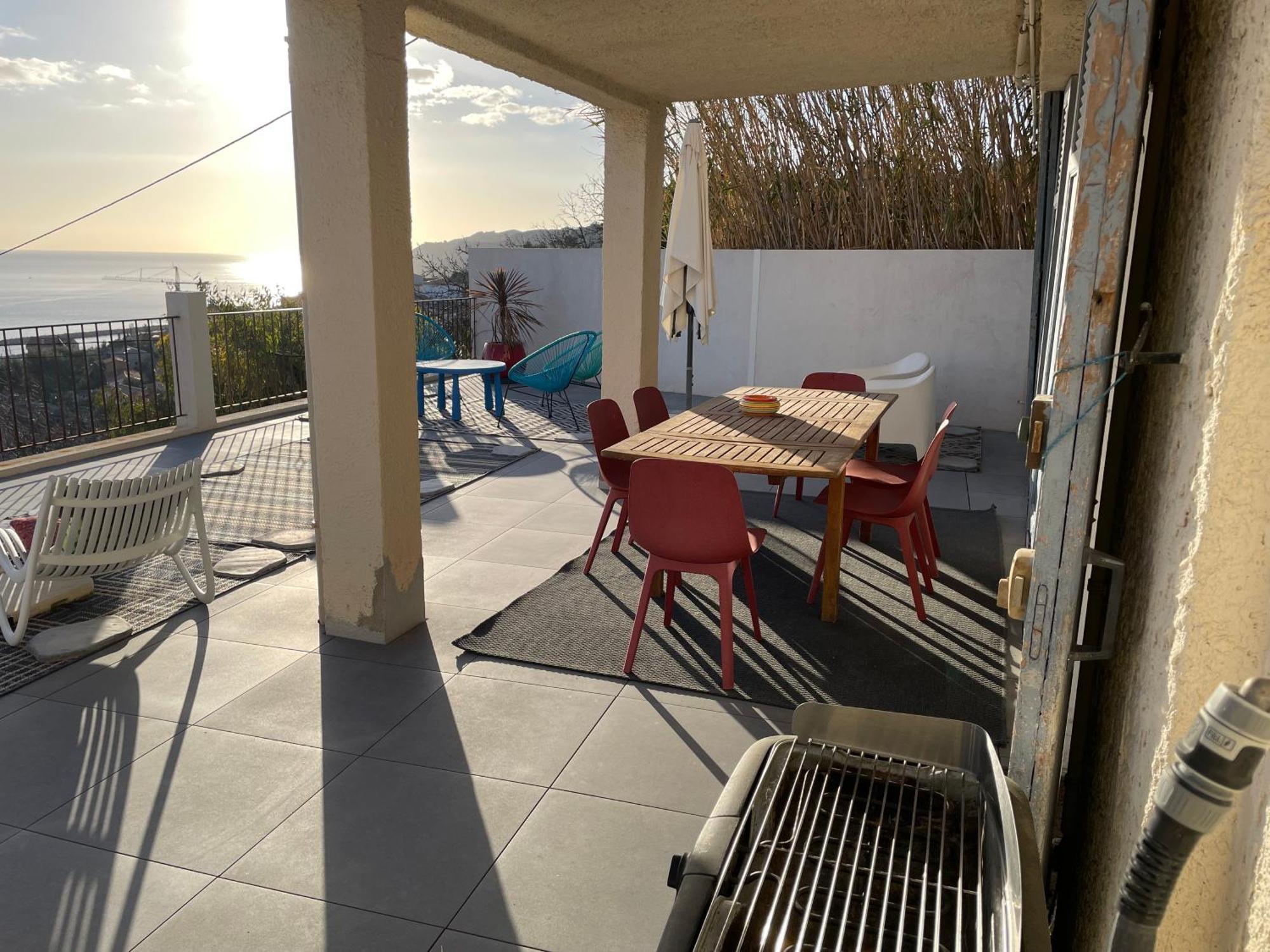 מרסיי Superbe Terrasse Avec Vue Panoramique Sur La Mer מראה חיצוני תמונה