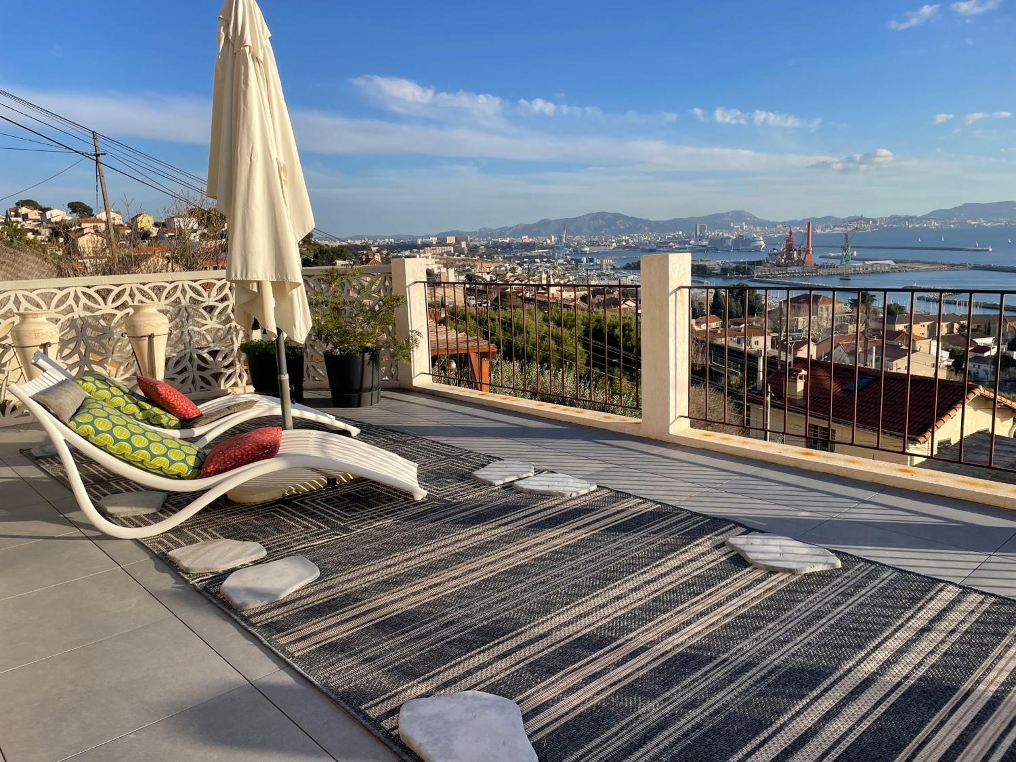 מרסיי Superbe Terrasse Avec Vue Panoramique Sur La Mer מראה חיצוני תמונה
